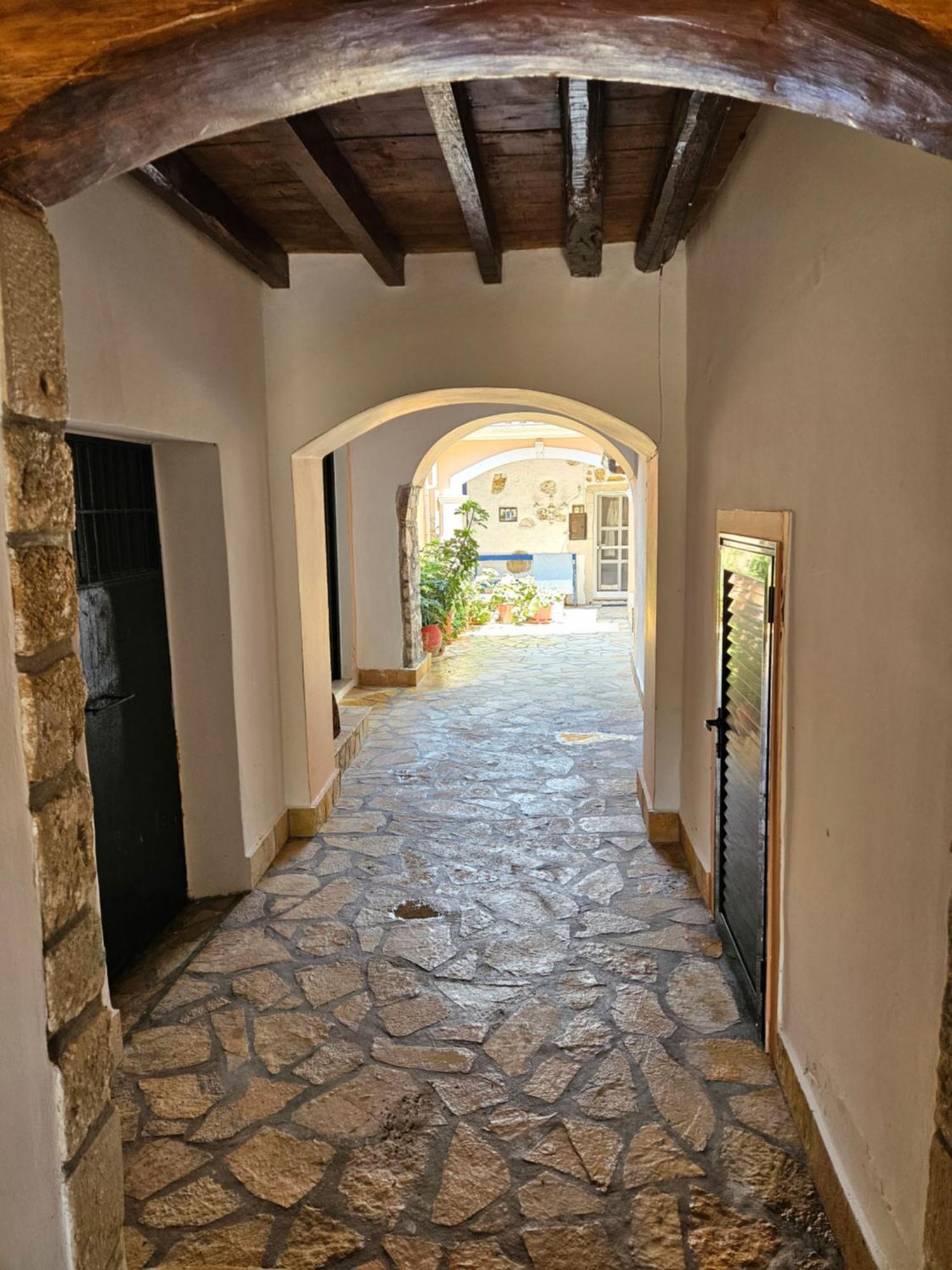 Archontiko Kourkoulos Makrádes Buitenkant foto